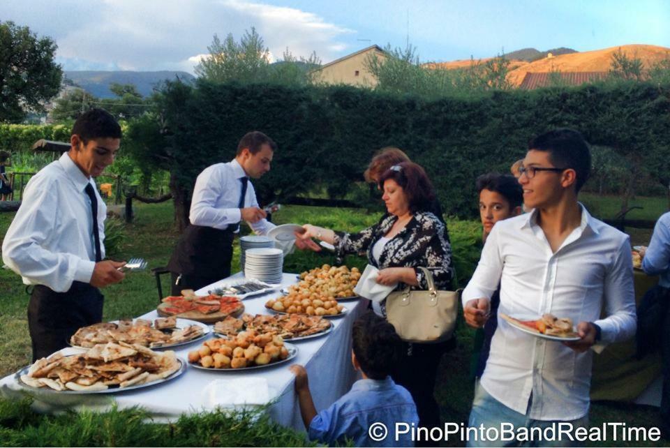 Agriturismo Tre Santi Villa Padula Exteriör bild